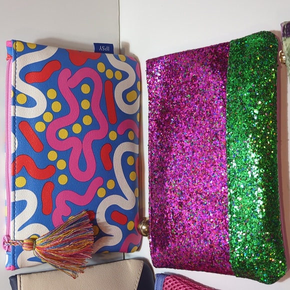 IPSY 6 Zipper Bags With 24 New Mystery Makeups - Picture 3 of 8